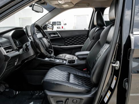 Used 2022 Mitsubishi Outlander SEL FWD image 5