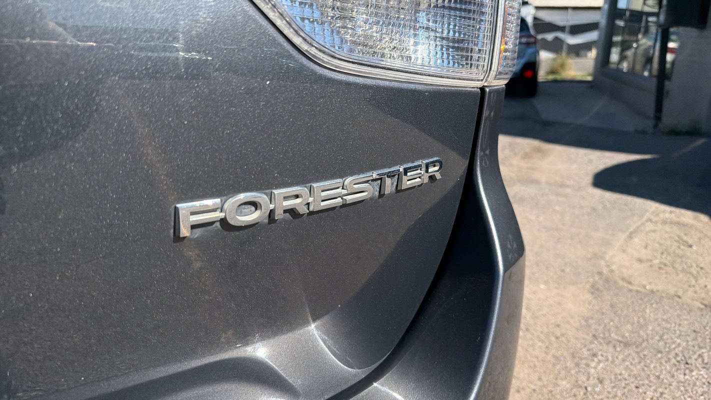 Used 2023 Subaru Forester AWD/4WD image 22