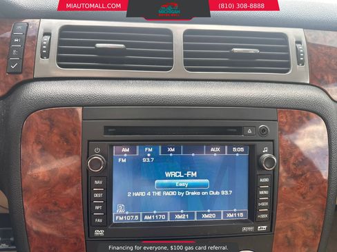 Used 2008 Chevrolet Suburban LTZ w/ LTZ Preferred Equipment Group AWD/4WD image 14