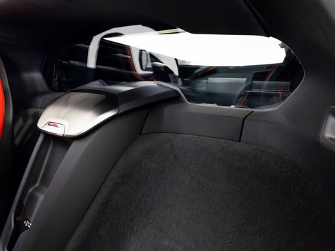 Used 2021 Chevrolet Corvette Stingray Preferred Cpe w/ Engine Appearance Package image 41