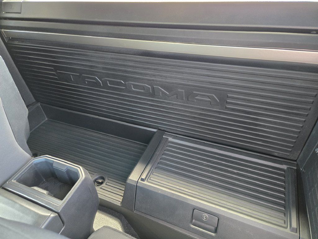 Used 2025 Toyota Tacoma SR RWD image 29
