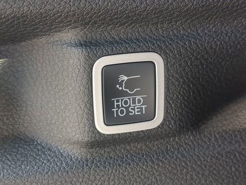New 2026 Jeep Grand Cherokee L Limited RWD image 15