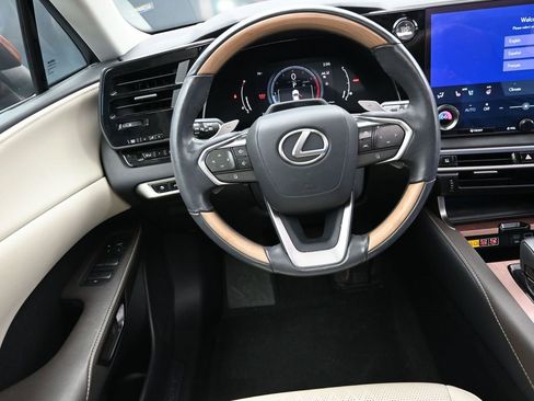 Used 2024 Lexus RX 350 Premium Plus w/ Convenience Package image 29