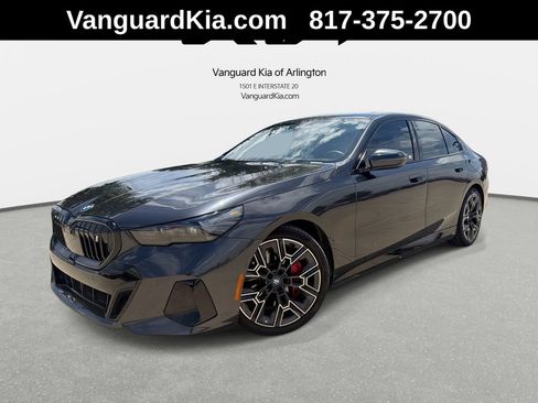 Used 2024 BMW i5 eDrive40i w/ M Sport Package RWD image 1