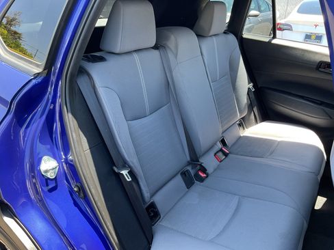 Used 2024 Toyota Corolla Cross AWD Hybrid image 19