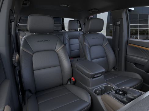 New 2026 GMC Canyon Denali image 16