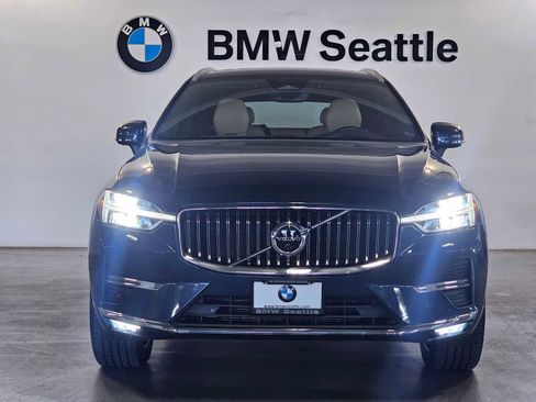 Used 2022 Volvo XC60 B5 Inscription w/ Advanced Package AWD/4WD image 6