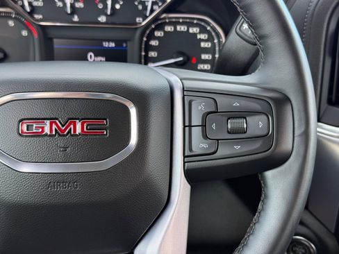 Used 2023 GMC Sierra 2500 SLE w/ SLE Value Package; image 24