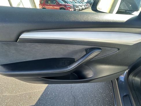 Used 2022 Tesla Model 3 Long Range image 13