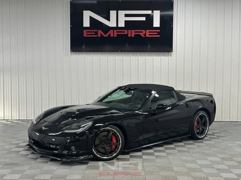 Used 2006 Chevrolet Corvette Convertible 2D w/ Preferred Equipment Group image 2