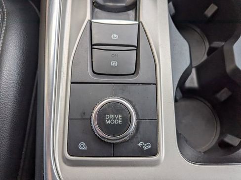 Used 2022 Ford Explorer Limited w/ Equipment Group 301A image 18