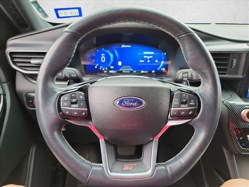 Used 2023 Ford Explorer ST w/ Equipment Group 401A AWD/4WD image 18