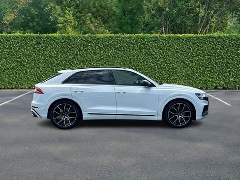 Used 2022 Audi SQ8 Prestige AWD/4WD image 2