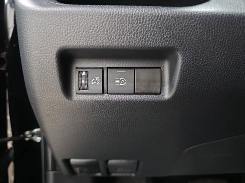 Certified 2024 Toyota RAV4 XLE AWD/4WD image 20