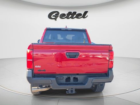 Used 2024 Toyota Tacoma SR image 13