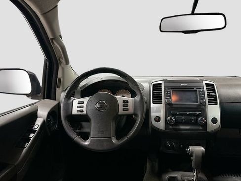 Used 2013 Nissan Xterra PRO-4X w/ Pro-4x Leather Pkg AWD/4WD image 23