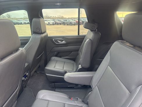 Used 2022 Chevrolet Tahoe LT w/ Luxury Package image 44