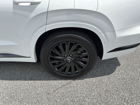 Used 2025 Hyundai Palisade Calligraphy AWD/4WD image 24