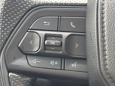 Used 2024 Toyota Tacoma SR5 image 19