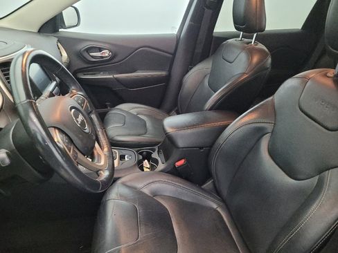 Used 2016 Jeep Cherokee Limited image 17