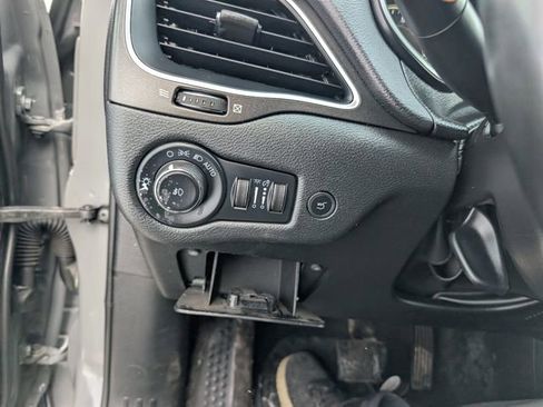 Used 2023 Jeep Cherokee Trailhawk w/ Trailer Tow Group image 10