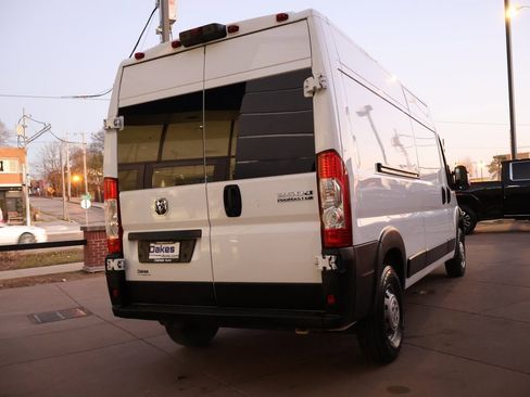 Used 2023 RAM ProMaster 2500 image 7