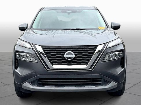 Used 2023 Nissan Rogue SV image 3