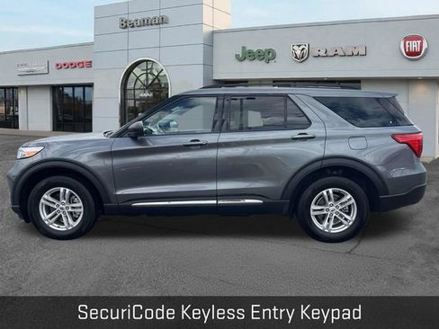 Used 2023 Ford Explorer XLT w/ Equipment Group 202A AWD/4WD image 4