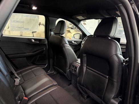 New 2026 Ford Escape ST-Line w/ Tech Pack #1 image 27