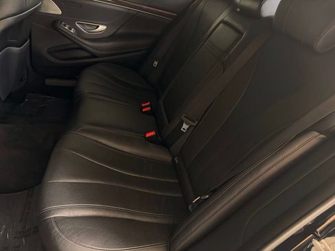 Used 2020 Mercedes-Benz S 450 Sedan image 19