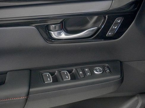 Used 2026 Honda CR-V Sport Touring image 17
