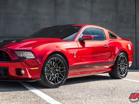 Used 2014 Ford Mustang Shelby GT500 w/ Equipment Group 821A image 37