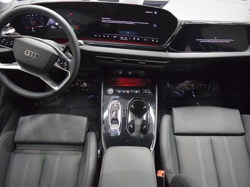 New 2025 Audi A5 2.0T Prestige image 8