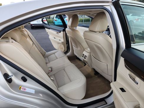 Used 2014 Lexus ES 350 w/ Premium Package image 12