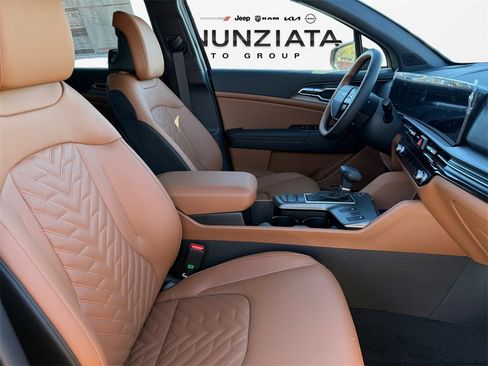 New 2026 Kia Sportage X-Line w/ X-Line Technology Package image 16