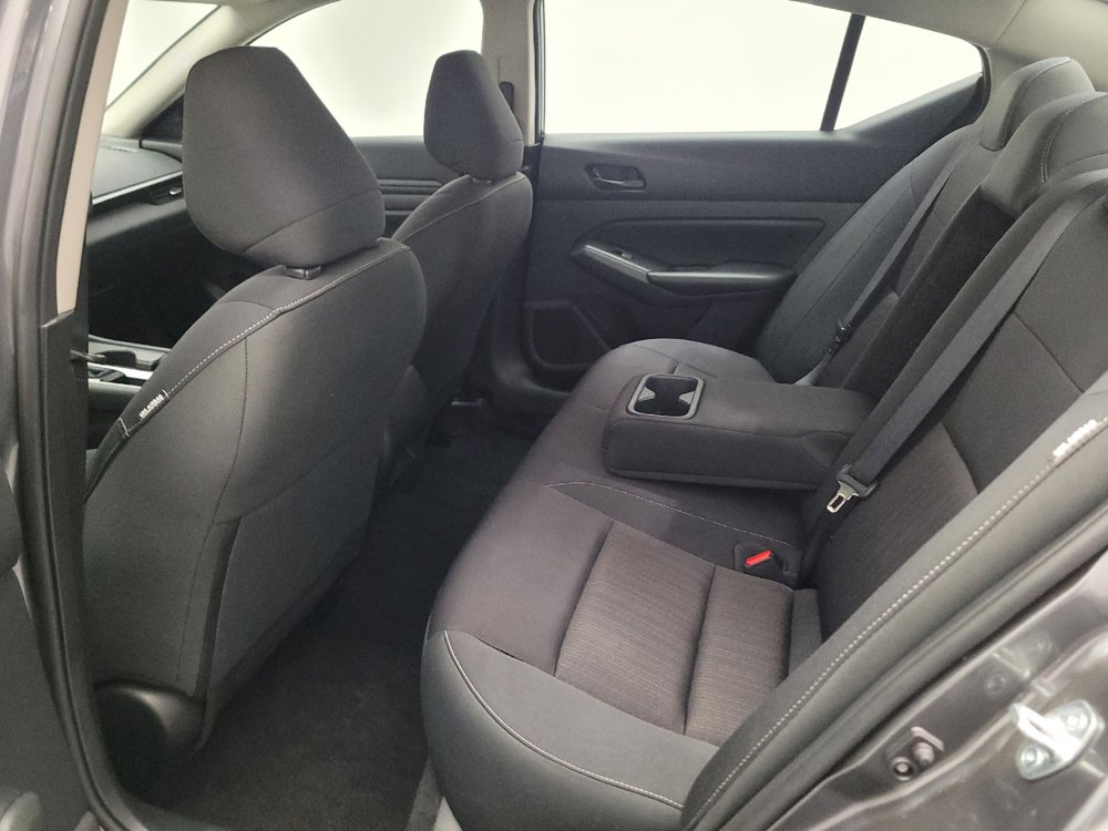 Used 2025 Nissan Altima 2.5 S FWD image 18