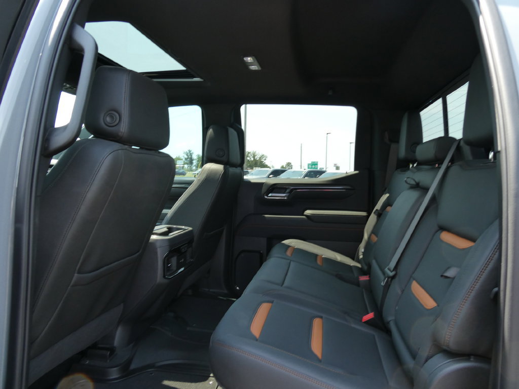 Certified 2024 GMC Sierra 1500 AT4 w/ Technology Package AWD/4WD image 20