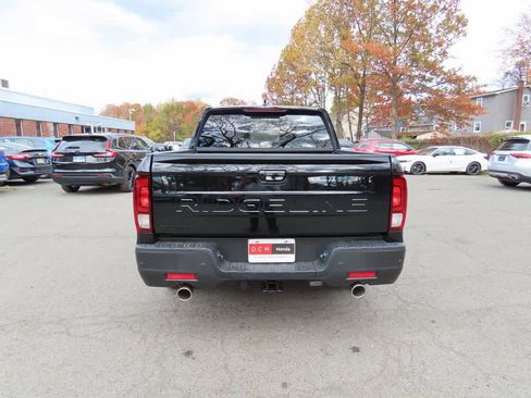 New 2026 Honda Ridgeline Black Edition image 5