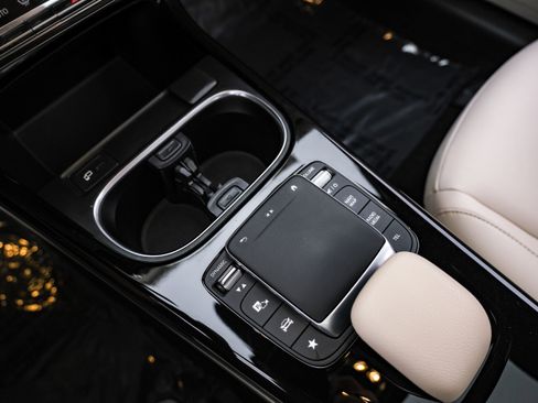 Used 2022 Mercedes-Benz A 220 image 25