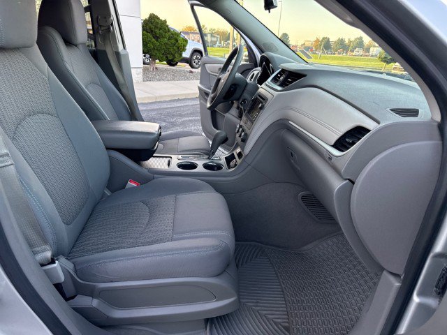 Used 2016 Chevrolet Traverse LS FWD image 30