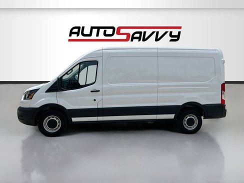 Used 2025 Ford Transit 250 148 Medium Roof w/ Load Area Protection Package RWD image 4