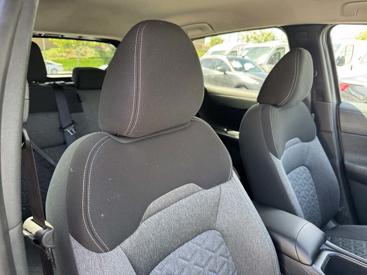 Used 2026 Nissan Kicks SV FWD image 14