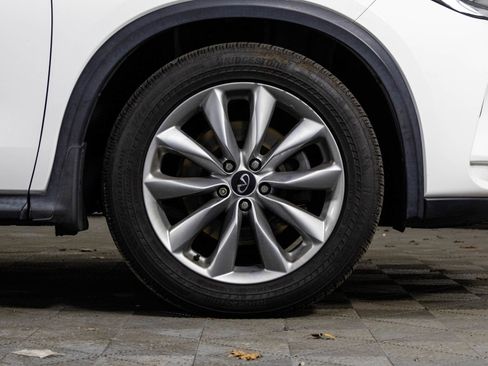 Used 2020 INFINITI QX50 Luxe w/ Navigation Package image 40