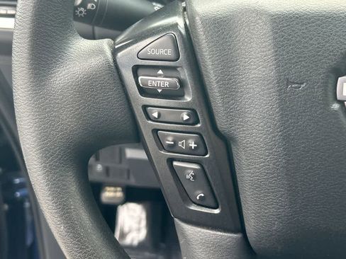 Used 2022 Nissan Frontier SV w/ Technology Package image 21