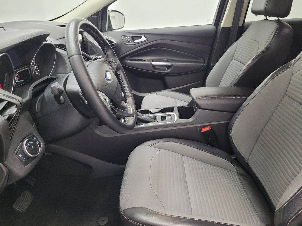 Used 2017 Ford Escape Titanium FWD image 17
