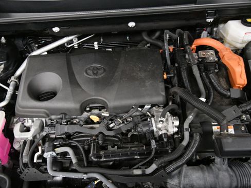 Used 2023 Toyota RAV4 XLE Premium AWD/4WD image 36