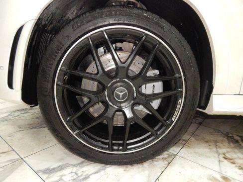 Used 2023 Mercedes-Benz GLE 53 AMG 4MATIC Coupe image 18