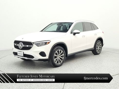 Used 2024 Mercedes-Benz GLC 300 image 1
