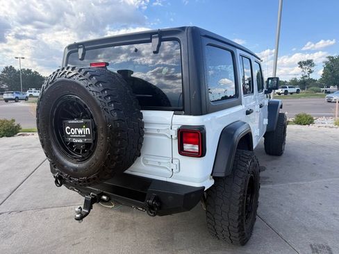 Used 2018 Jeep Wrangler Unlimited Sport S AWD/4WD image 9