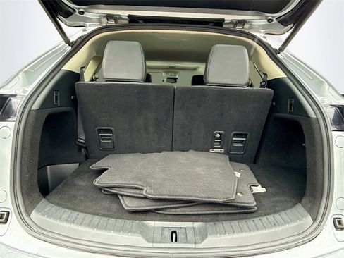 Used 2023 MAZDA CX-9 Touring image 29